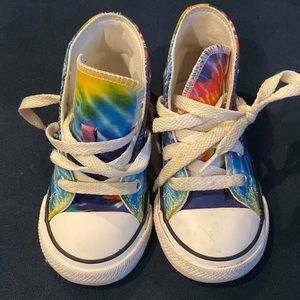 Converse size 7kids multi color